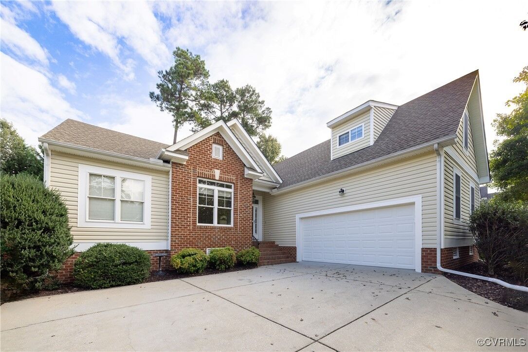 Property Photo:  14354 Forest Row Trail  VA 23112 