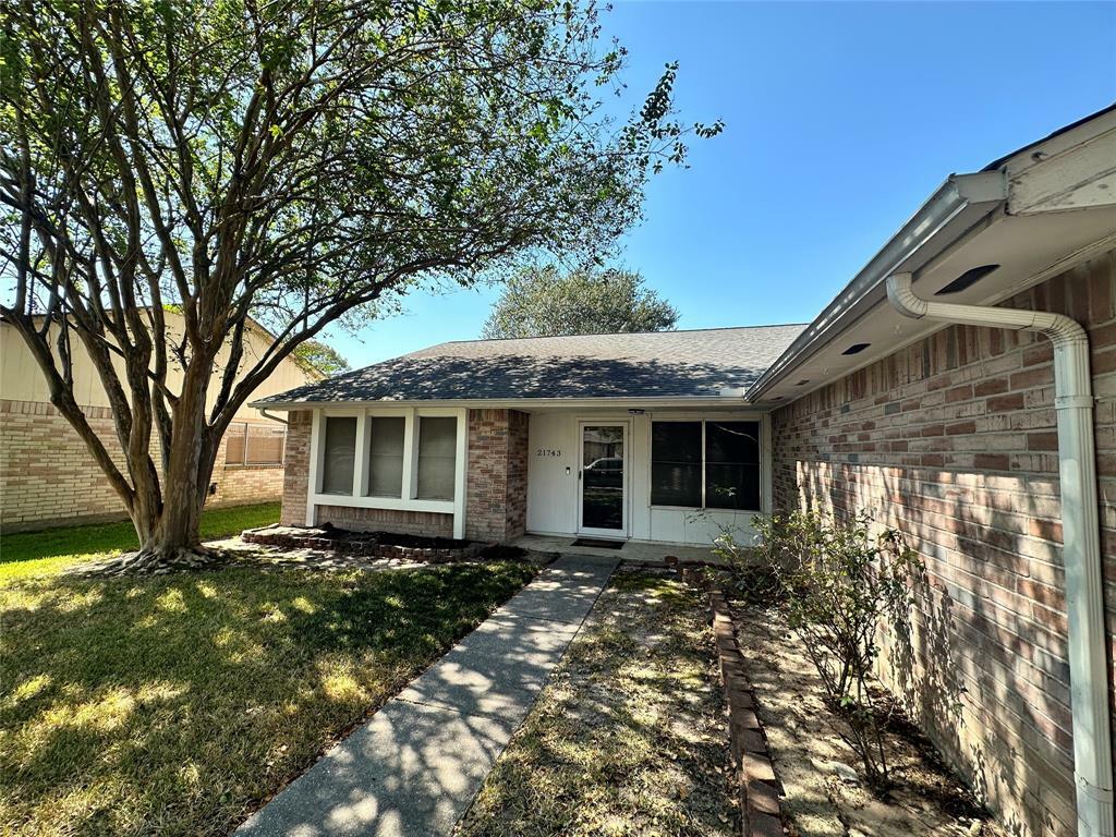 Property Photo:  21743 Nickerton Lane  TX 77388 