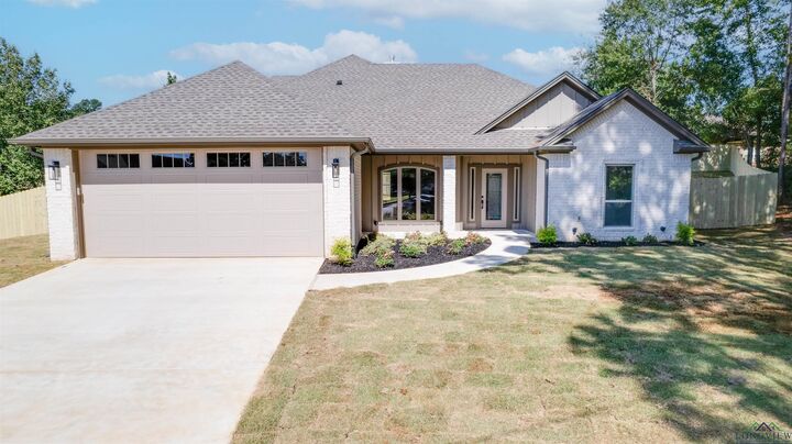 1507 Commanche  Longview TX 75605 photo