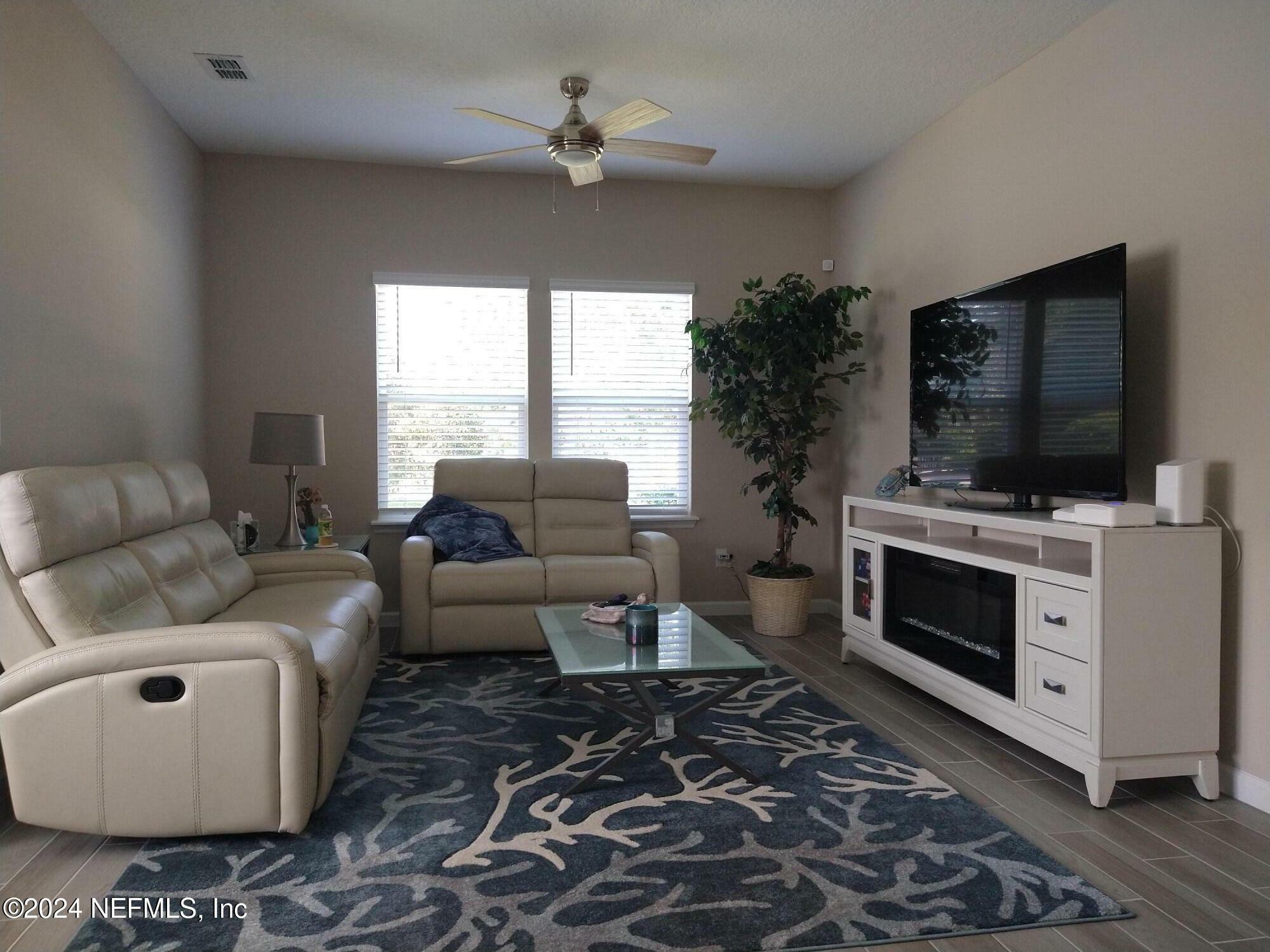 Property Photo:  2597 Sandy Dune Drive Drive  FL 32233 