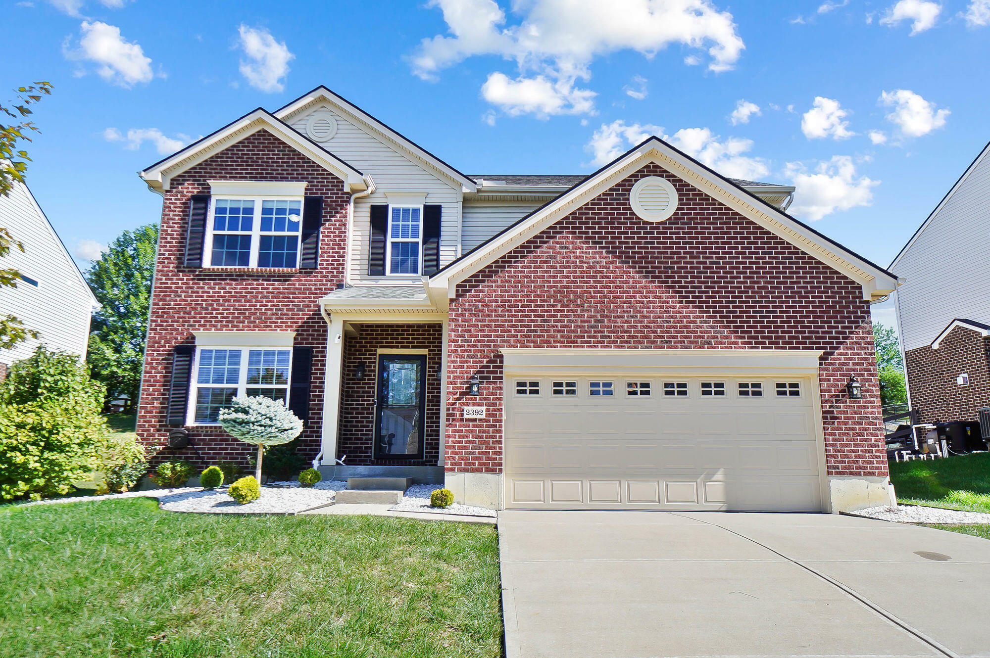 Property Photo:  2392 Oakview Court  KY 41048 