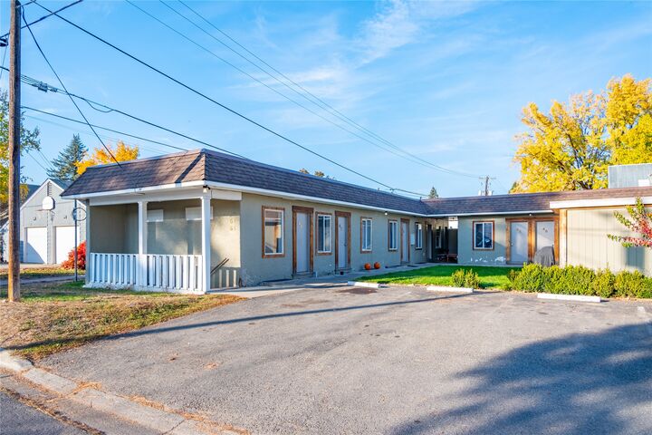 Property Photo: 919 Mineral Avenue MT 59923