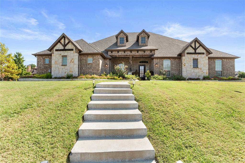 Property Photo:  209 Falcon Point Drive  TX 75032 