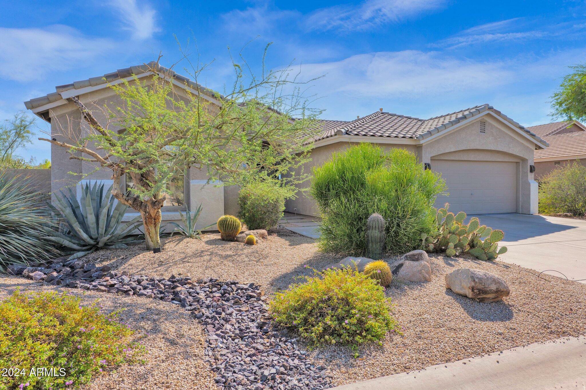 Property Photo:  5221 E Thunder Hawk Road  AZ 85331 