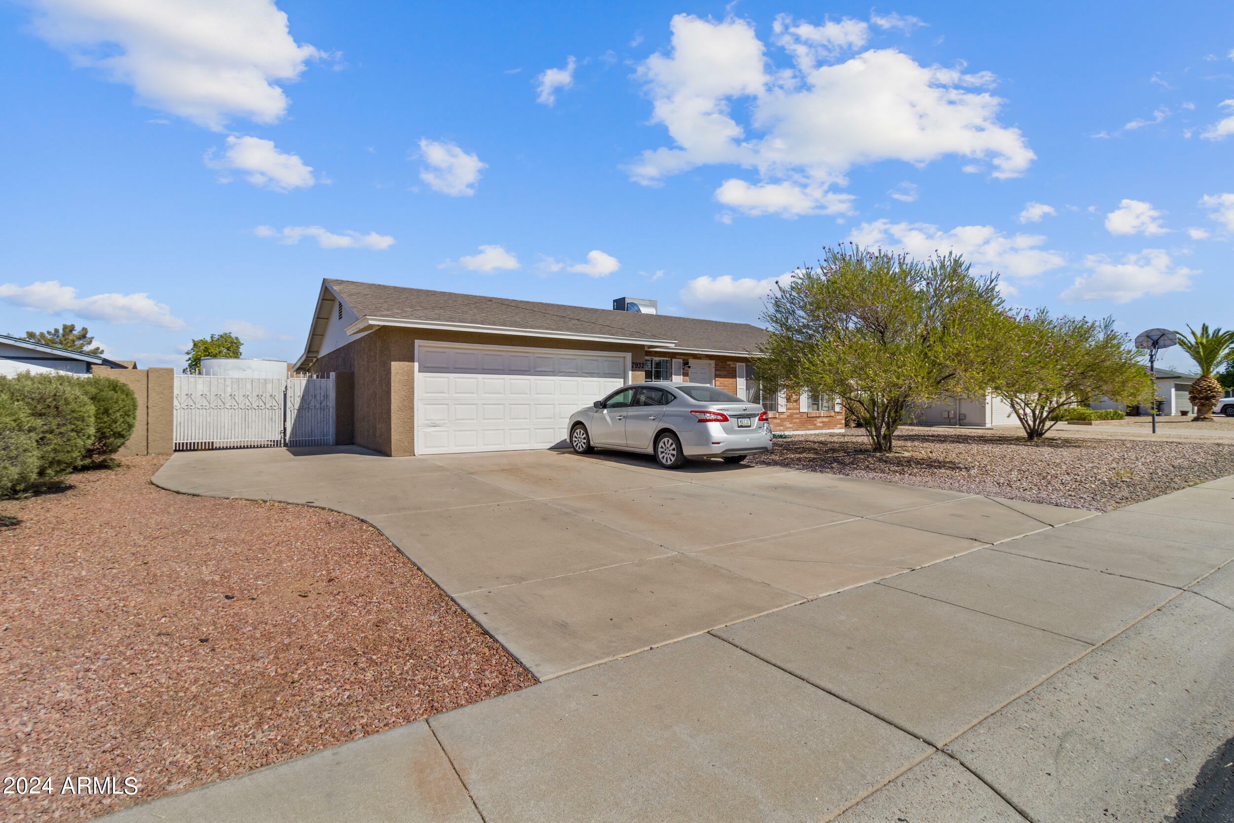 Property Photo:  7932 W Shangri La Road W  AZ 85345 