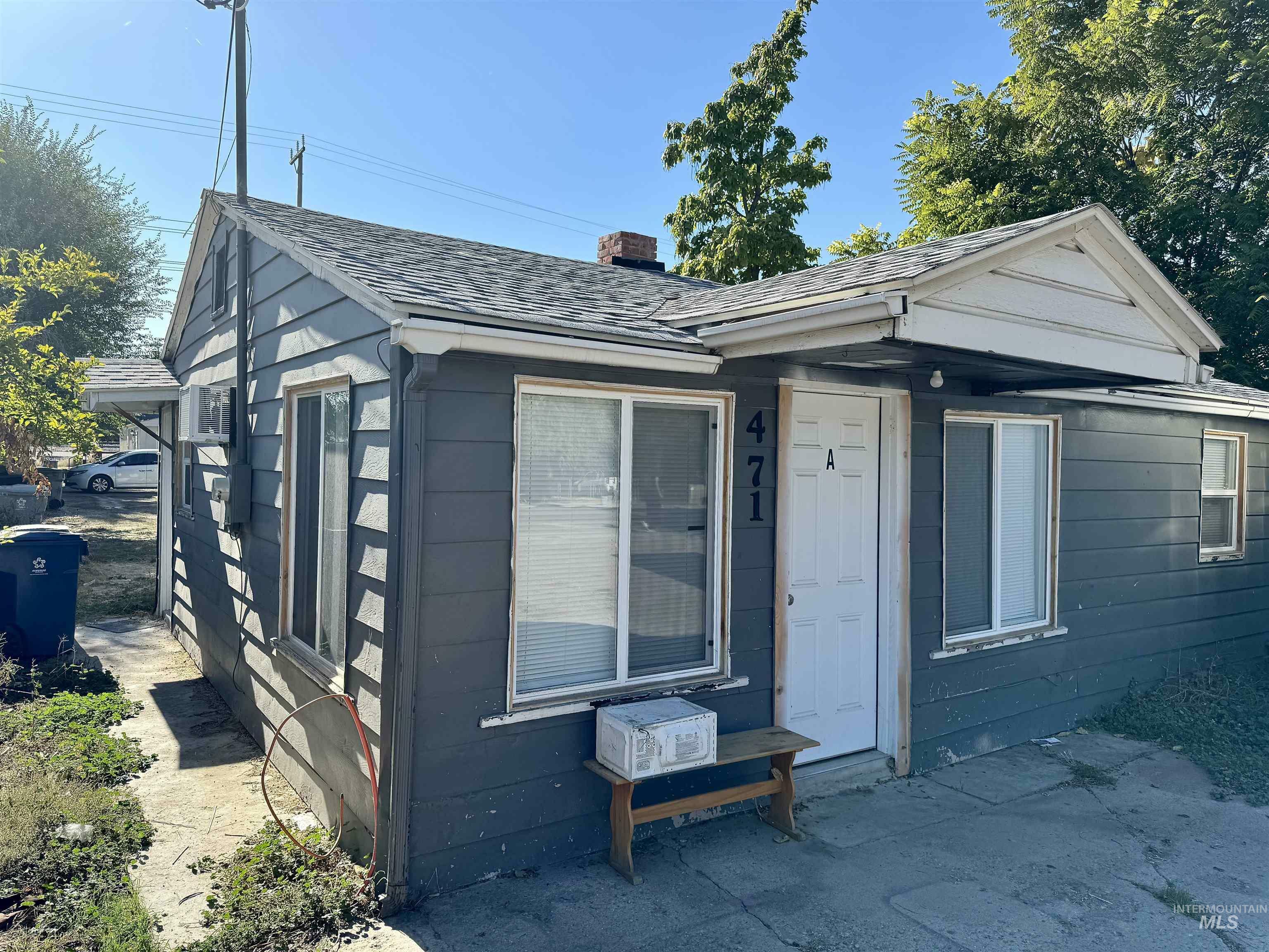 Property Photo:  471 1st Street N  ID 83687 