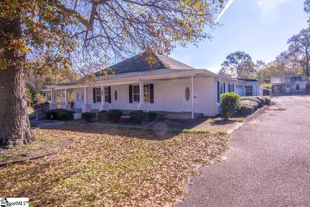 Property Photo:  401 E Main Street  SC 29129 