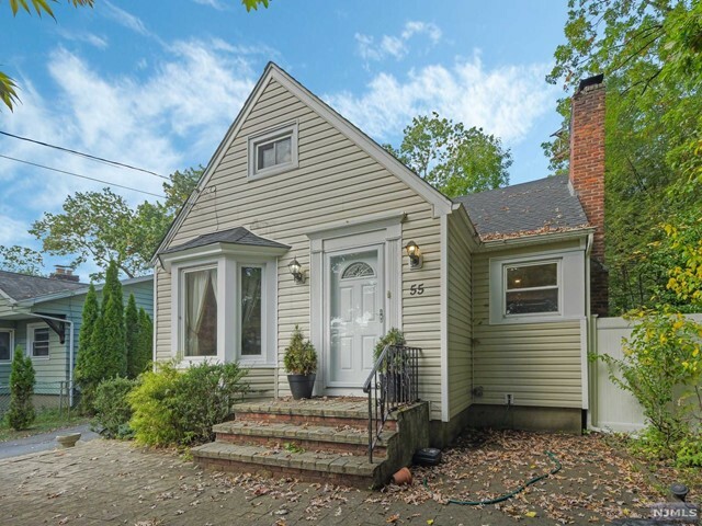 Property Photo:  55 Beechwood Drive  NJ 07470 