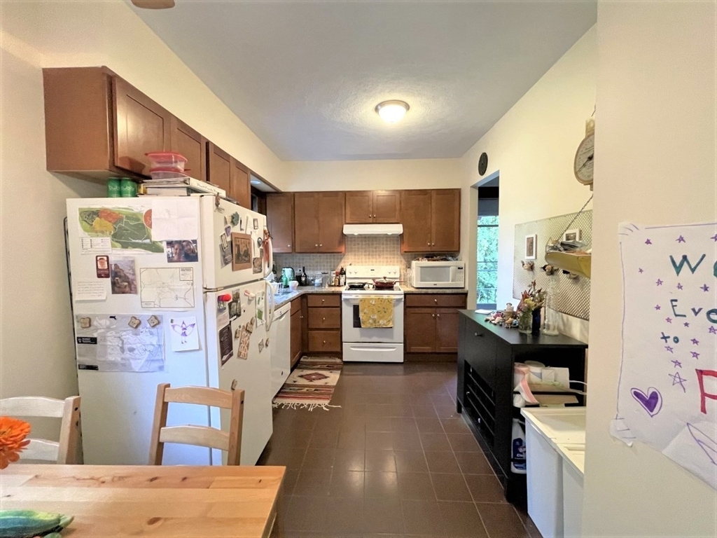 Property Photo: 3 Graystone Rd 1 MA 02180