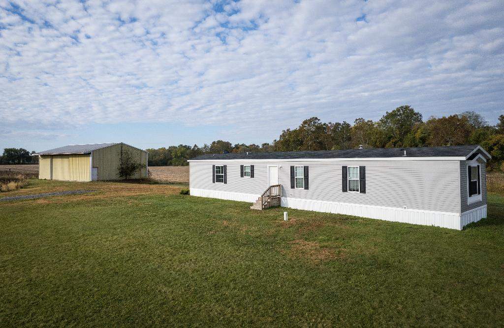 Property Photo:  2736 Dehays Road  IN 47327 