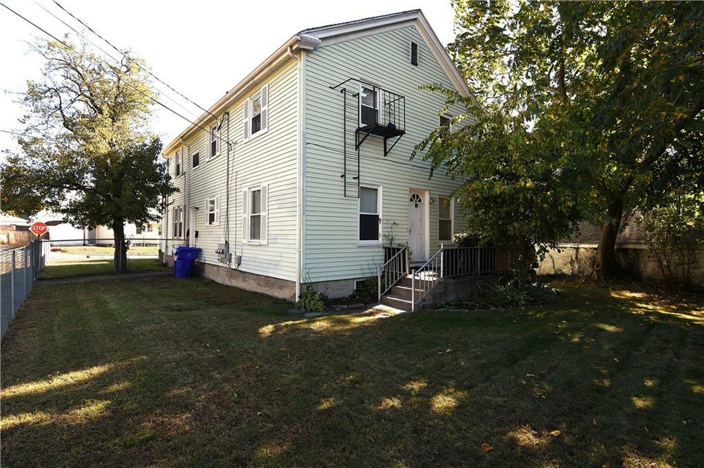 Property Photo:  864 Weeden Street  RI 02860 