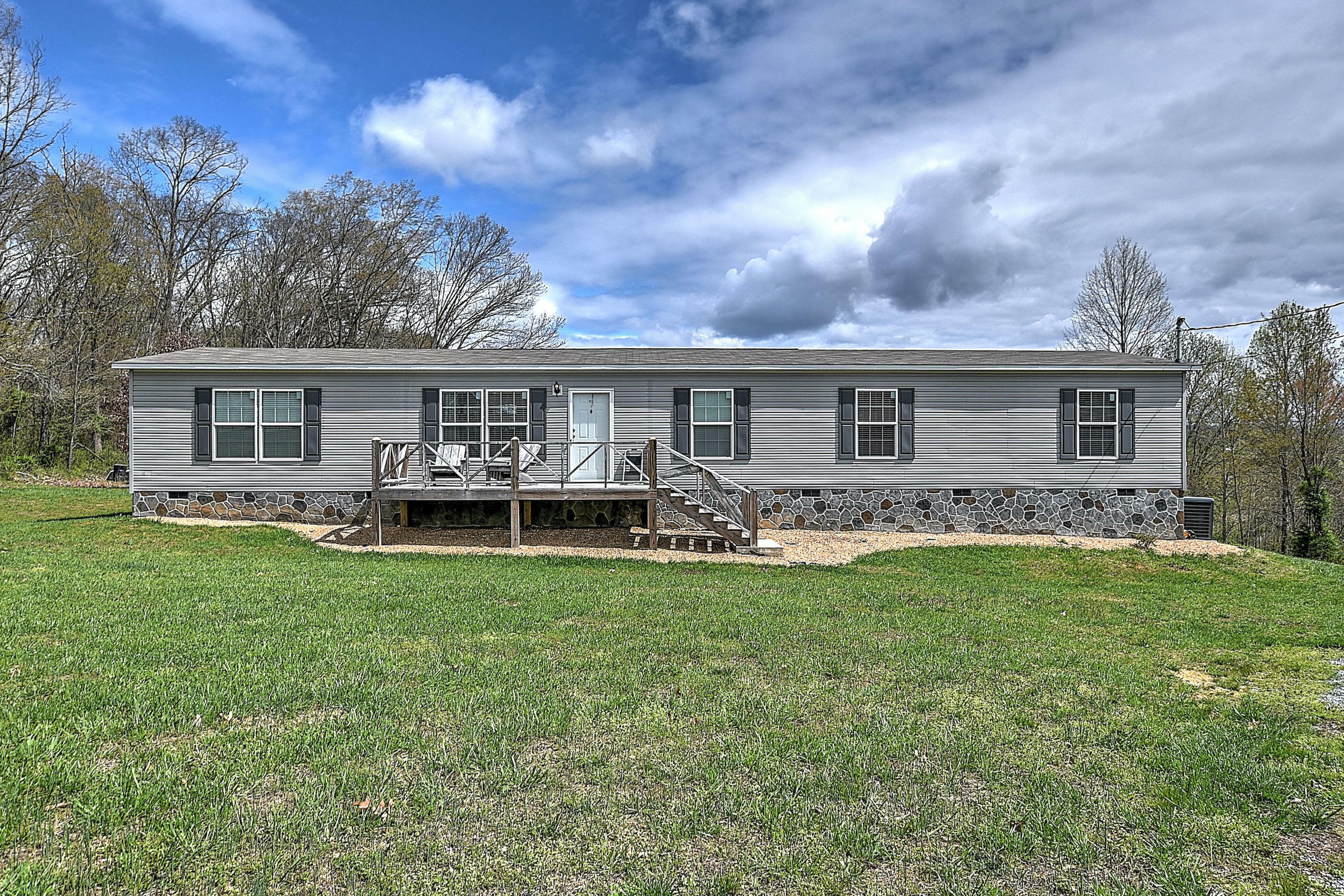 Property Photo:  246 Whitaker Road  TN 37711 