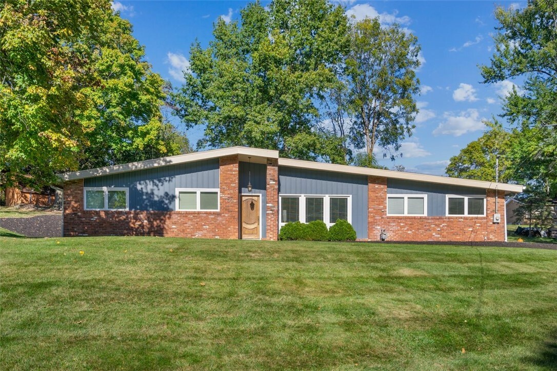 Property Photo:  192 E Highland Drive  PA 15317 