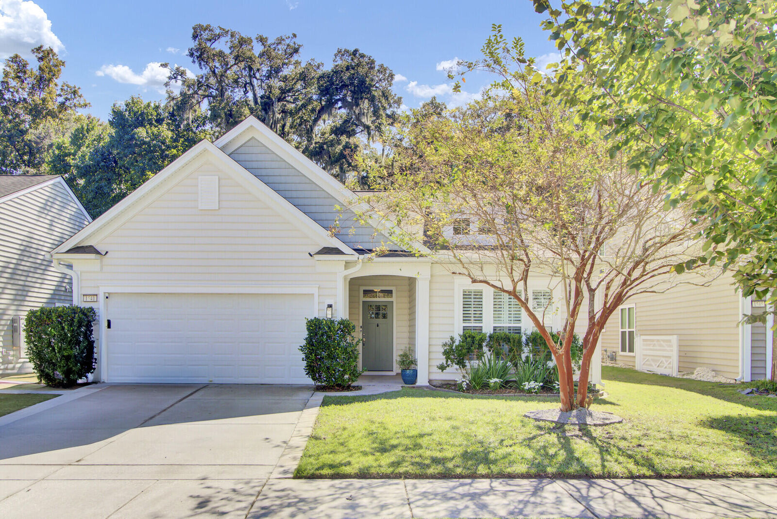 Property Photo:  1541 Pixley Street  SC 29414 
