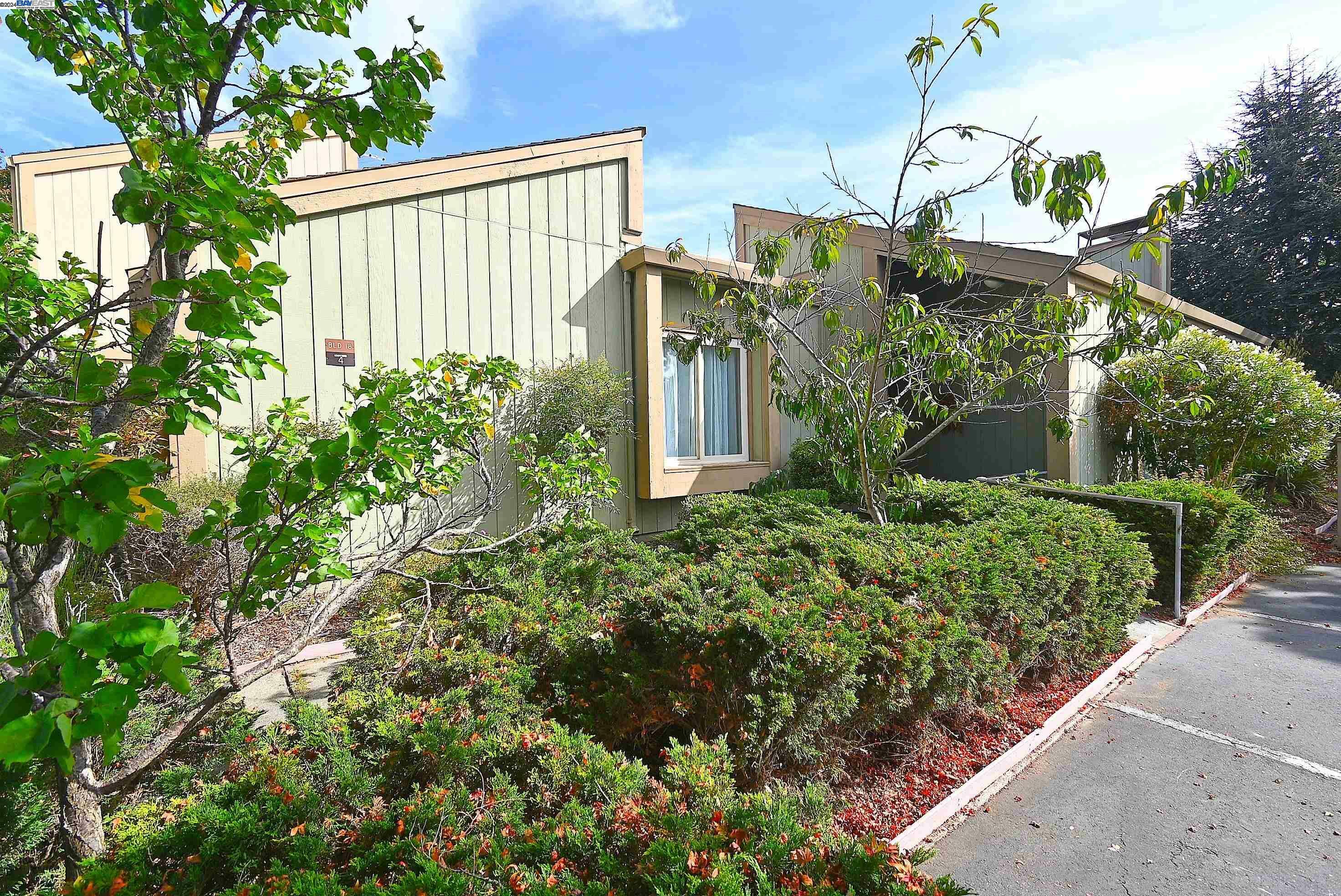 Property Photo:  1163 Admiralty Ln  CA 94502 