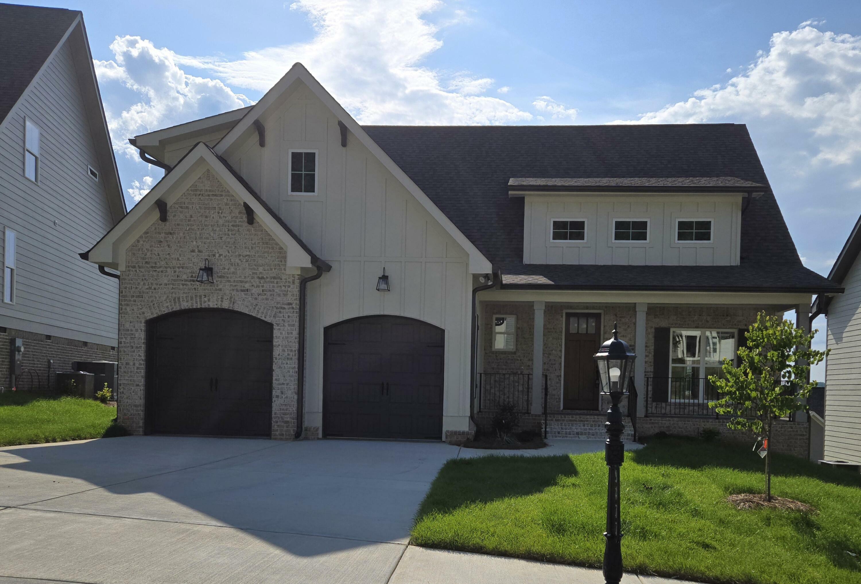 Property Photo: 9877 Trestle Circle TN 37363