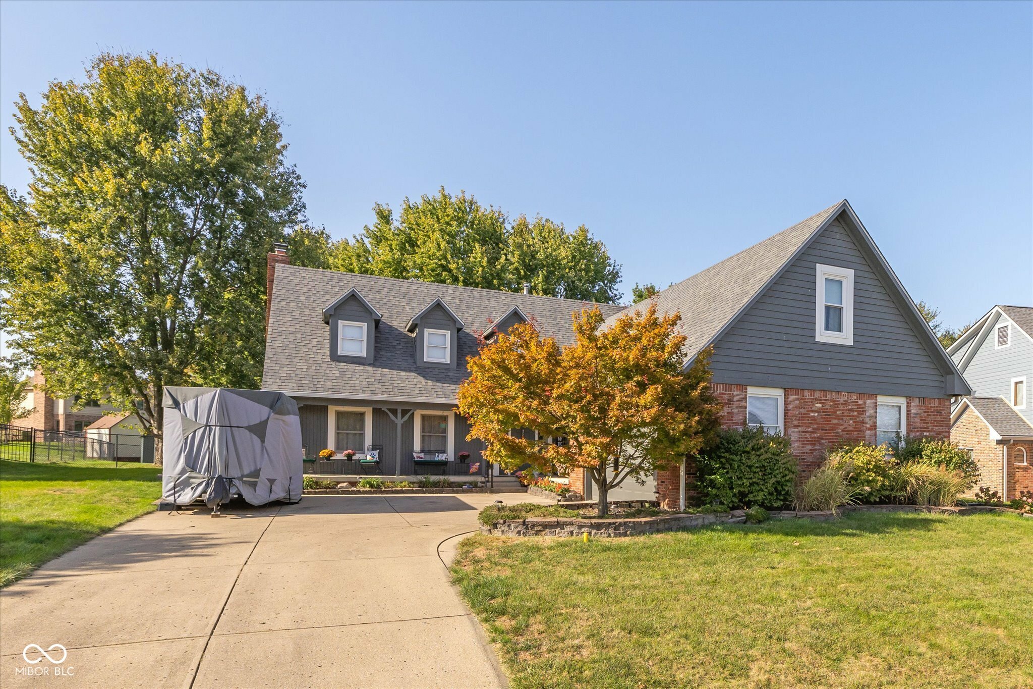 Property Photo:  1012 Hudson Bay Drive  IN 46142 