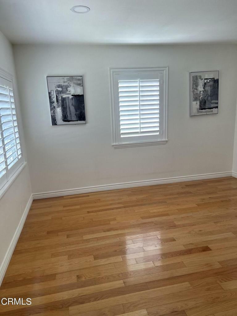 Property Photo:  1829 N Brighton Street  CA 91506 