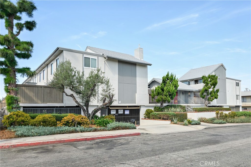 Property Photo:  25837 Oak Street 228  CA 90717 