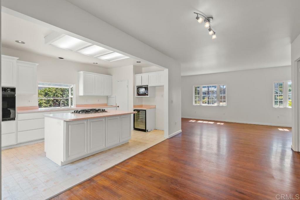 Property Photo:  1056 58 Lincoln Avenue  CA 92103 