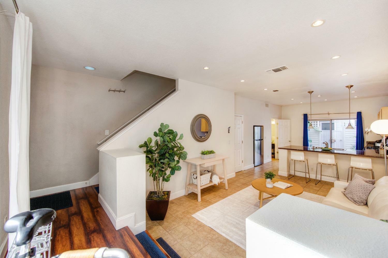 Property Photo:  1515 P Street 25  CA 95814 