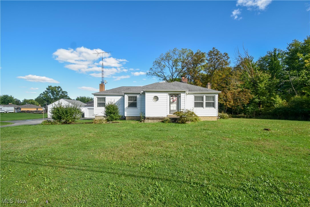 Property Photo:  4574 Warren Meadville Road  OH 44410 