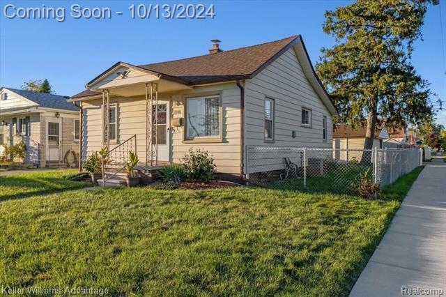 Property Photo:  28906 Cambridge Street  MI 48135 