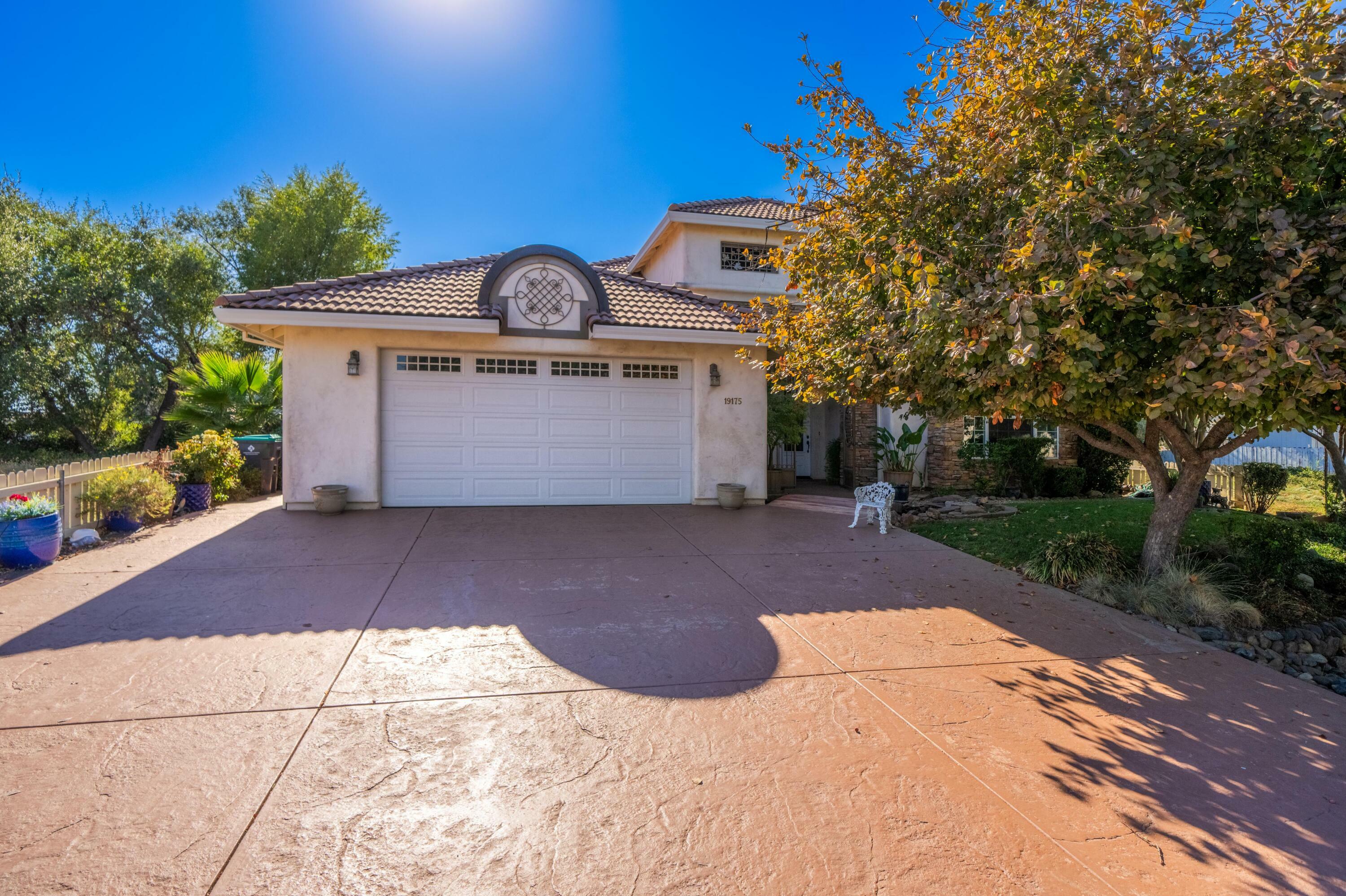 Property Photo:  19175 Banner Way  CA 96022 