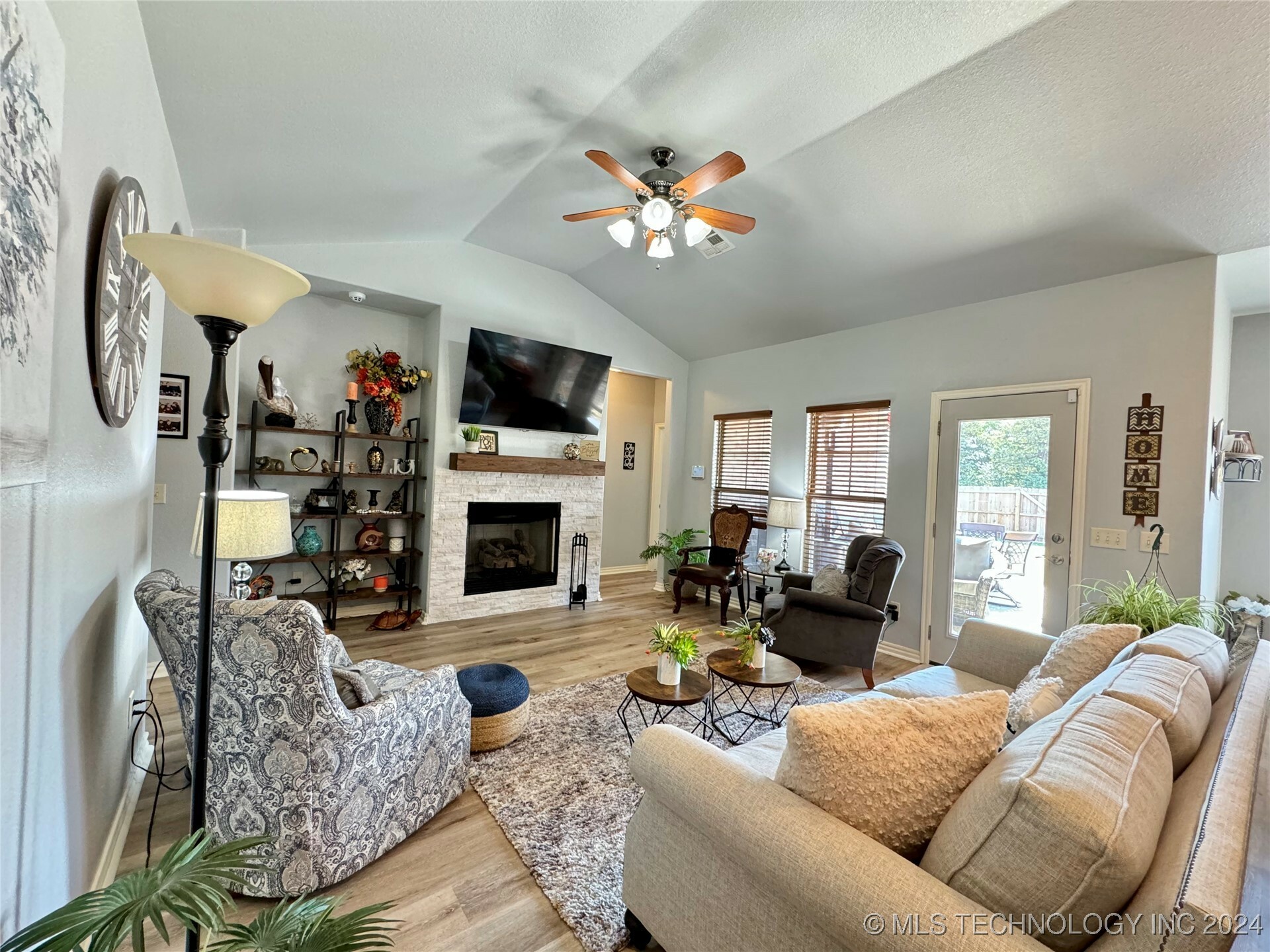 Property Photo:  1605 Timberridge Drive  OK 74023 