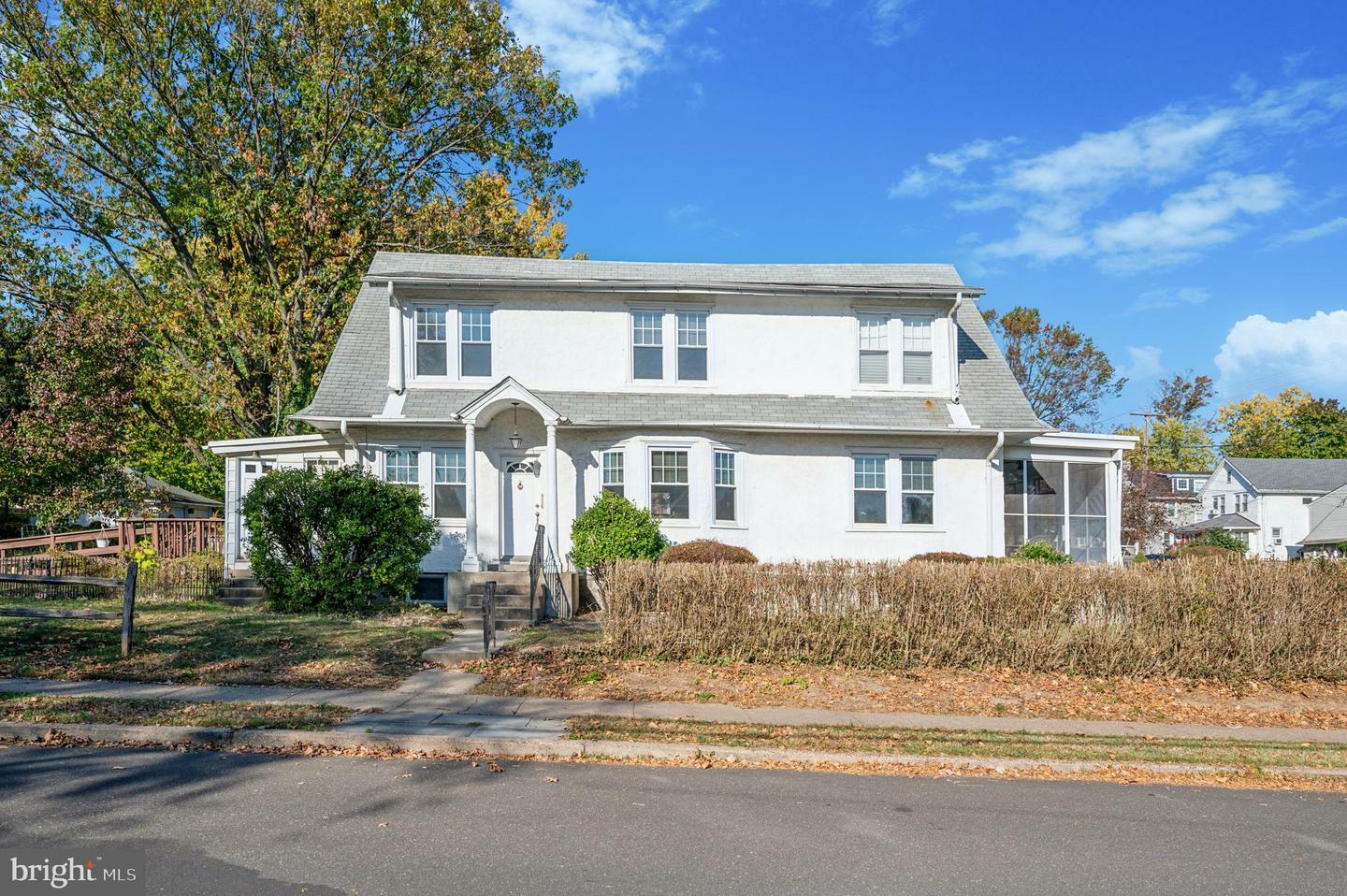 Property Photo:  440 N Keswick Avenue  PA 19038 