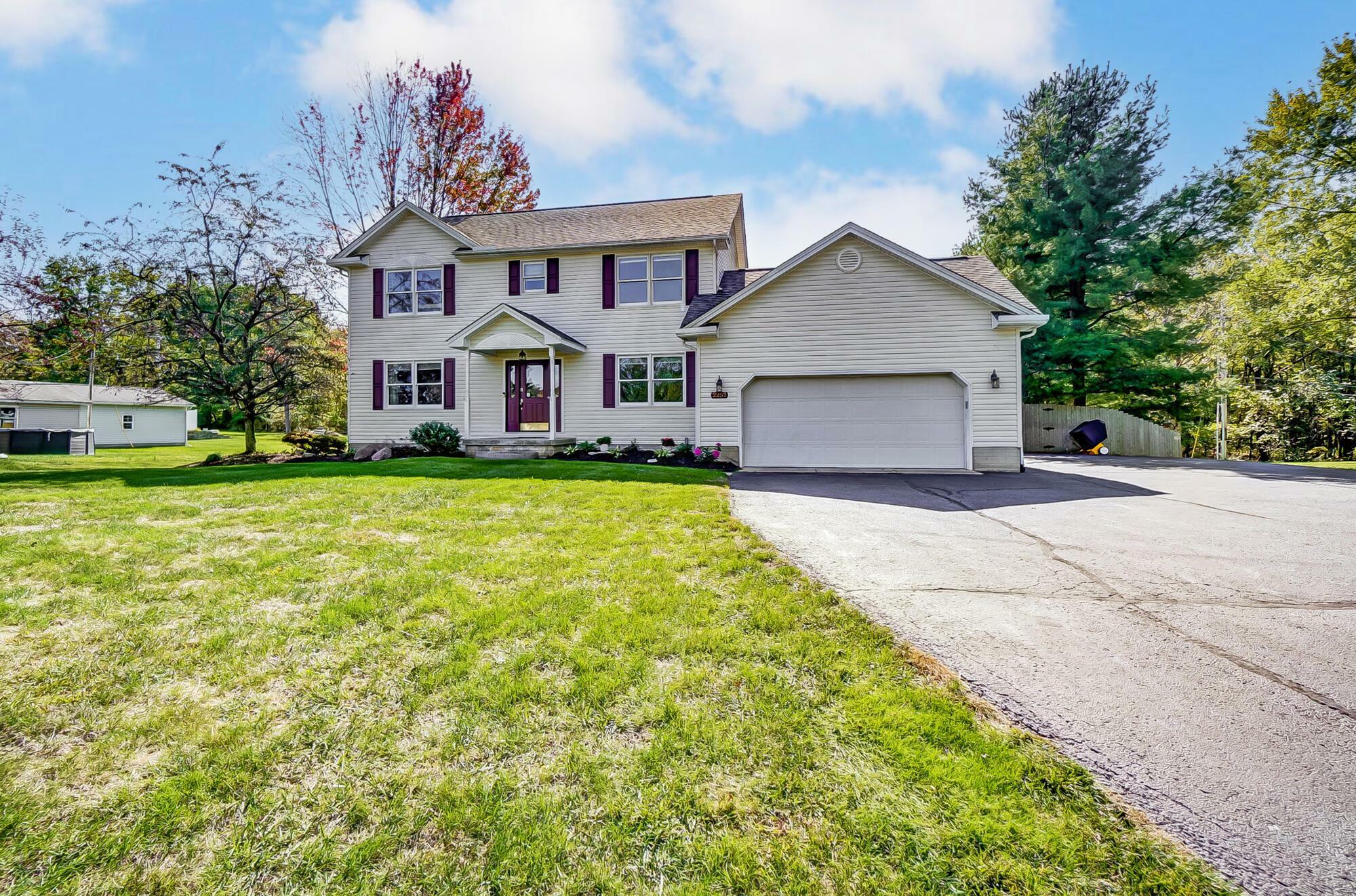 Property Photo:  2257 Rainbow Drive NE  OH 43130 