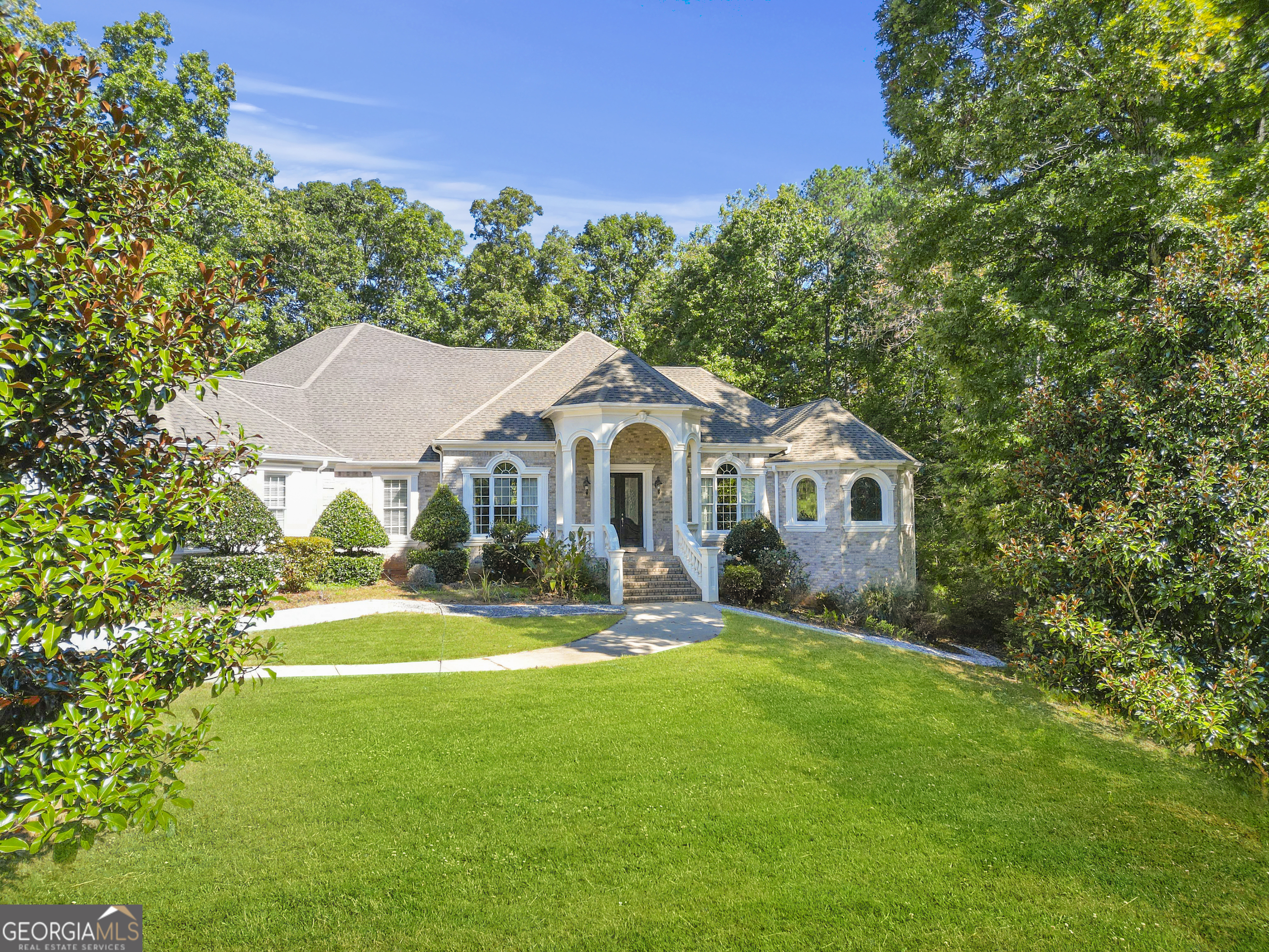 Property Photo:  1565 Mountain Shadow Trail  GA 30087 