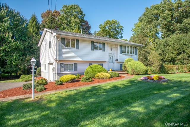 Property Photo:  38 Kirchner Drive  NY 10983 