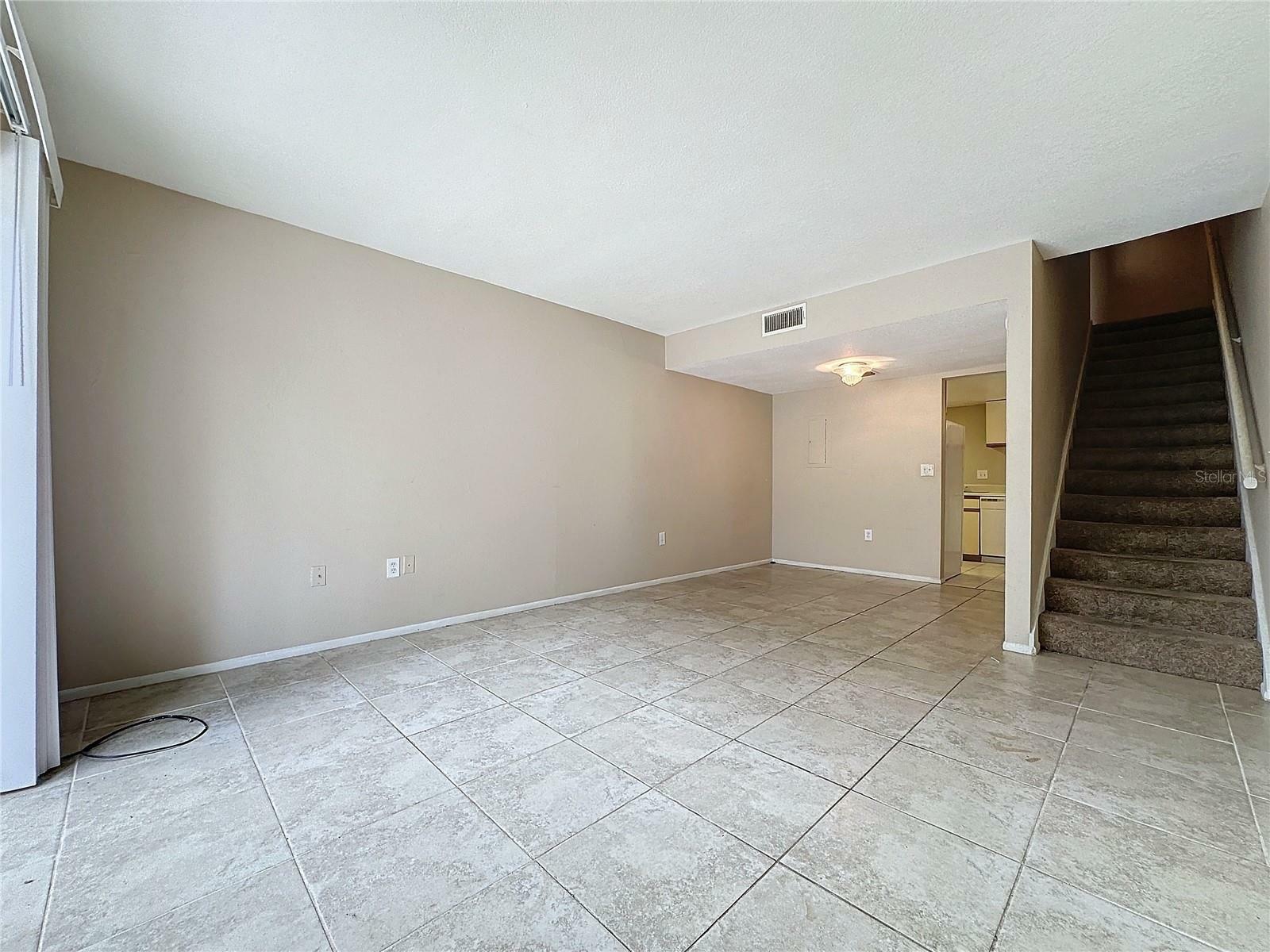 Property Photo:  4117 S Semoran Boulevard 2  FL 32822 