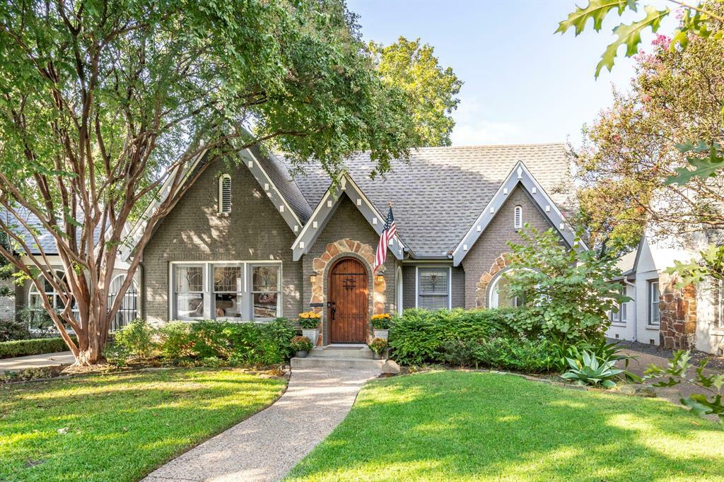 Property Photo:  5935 Monticello Avenue  TX 75206 