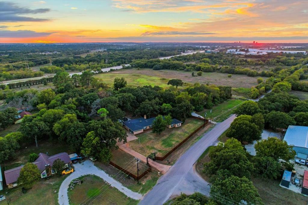 Property Photo:  6206 Fishtrap Road  TX 76208 