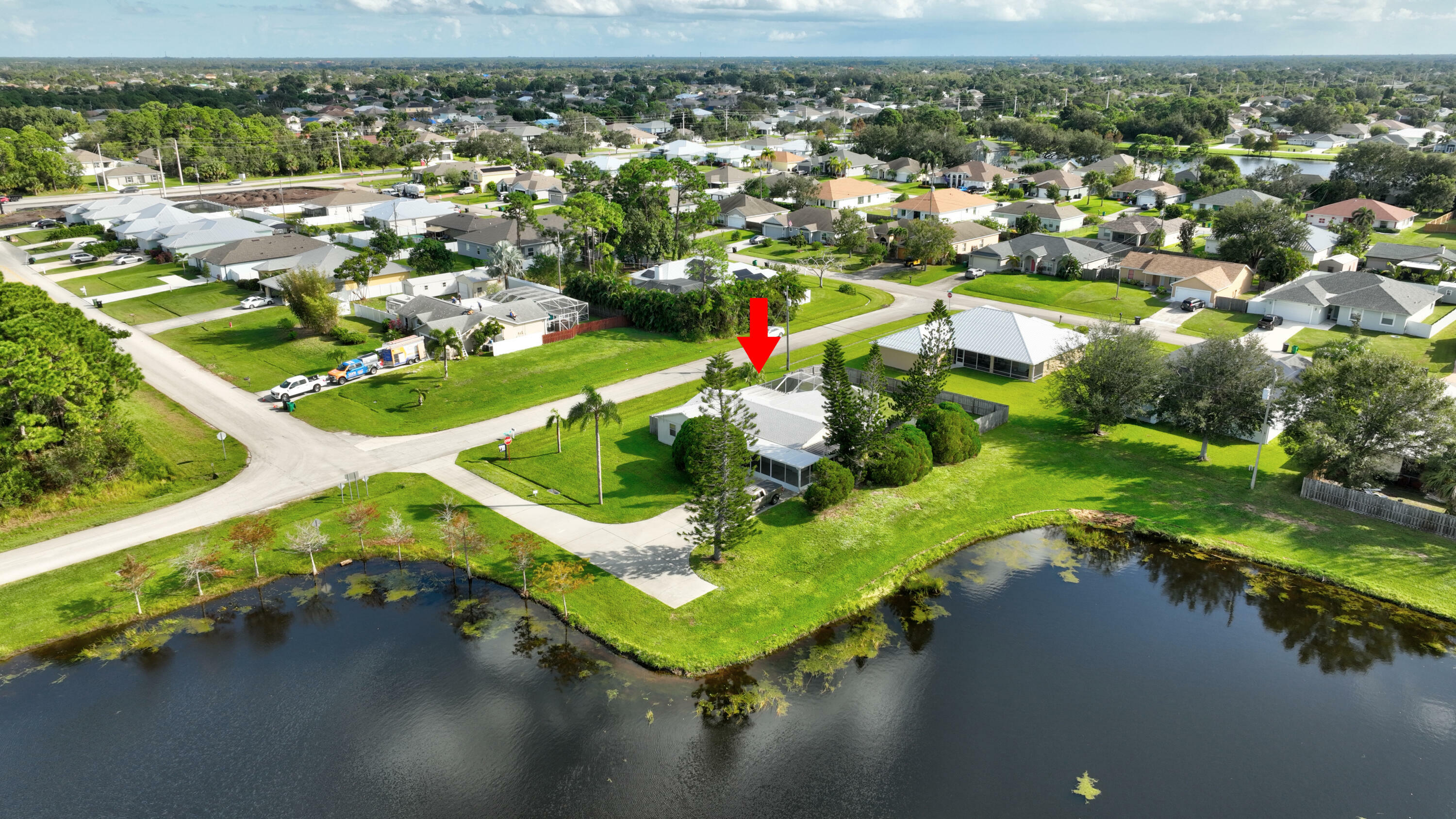 Property Photo:  4665 SW Savona Boulevard  FL 34953 