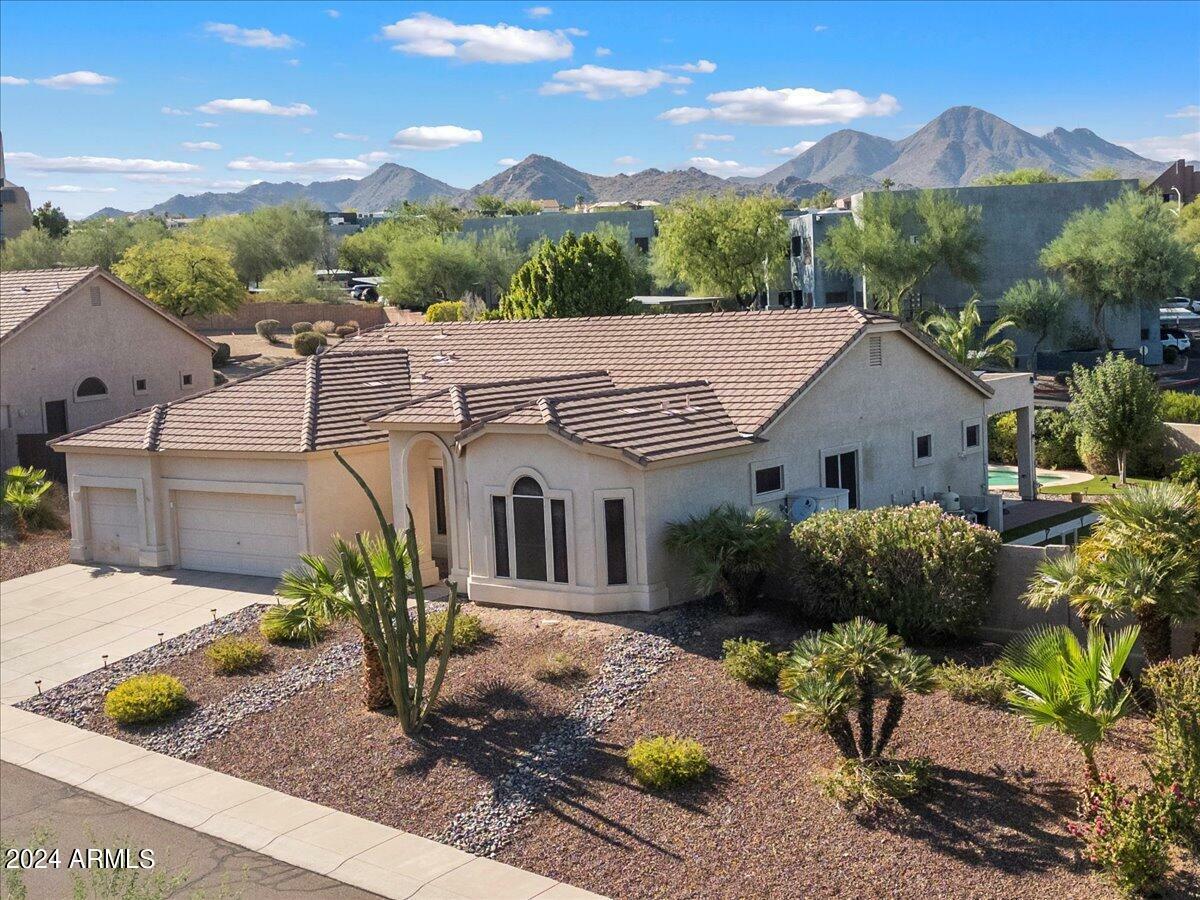 Property Photo:  13022 N Crystal Hills Drive  AZ 85268 