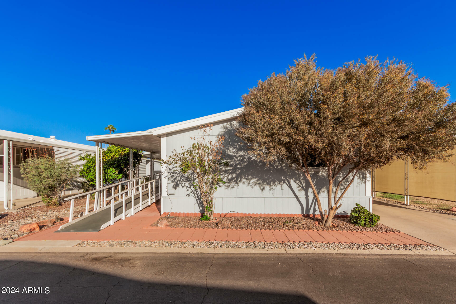 Property Photo:  2650 W Union Hills Drive 54  AZ 85027 