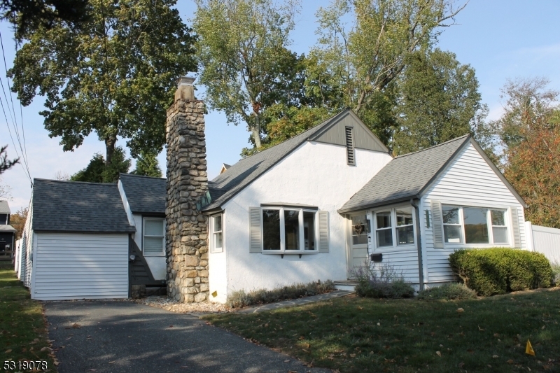 Property Photo:  425 W Shore Trl  NJ 07871 