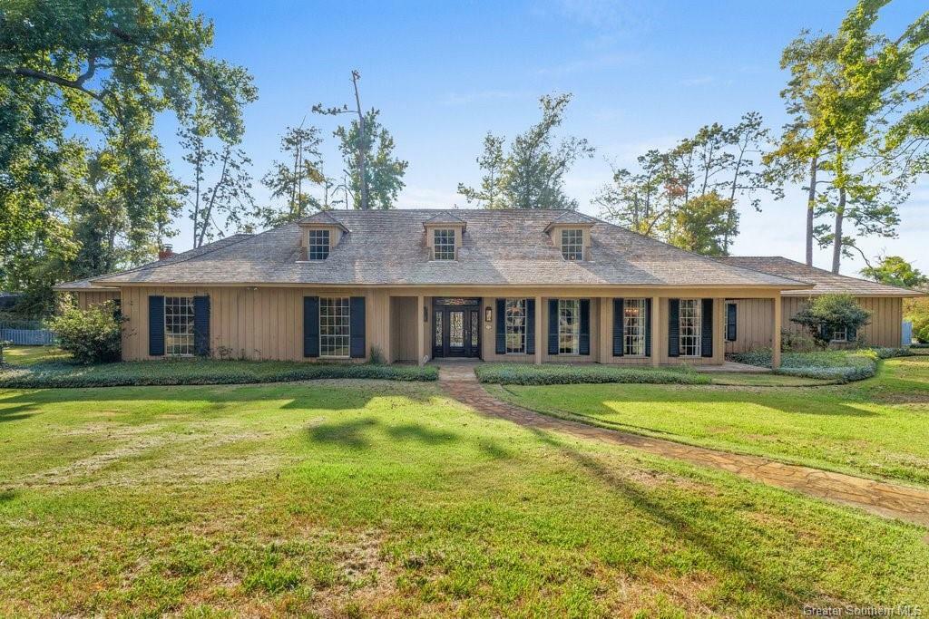 Property Photo:  3400 Holly Hill Road  LA 70605 