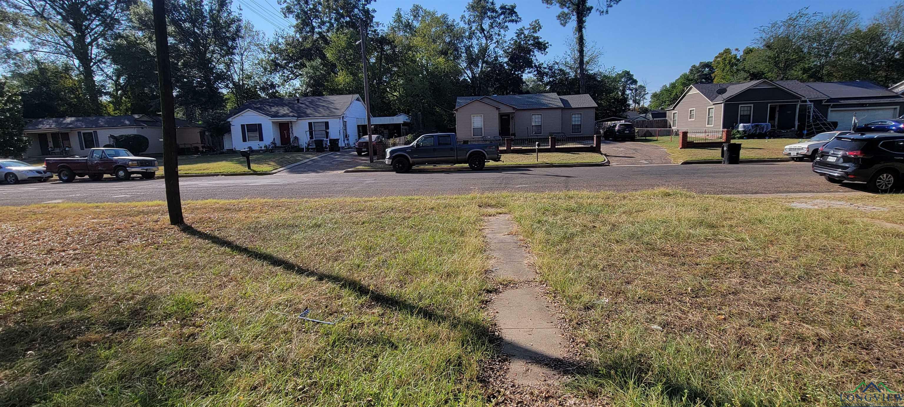 Property Photo:  419 Larry  TX 75602 