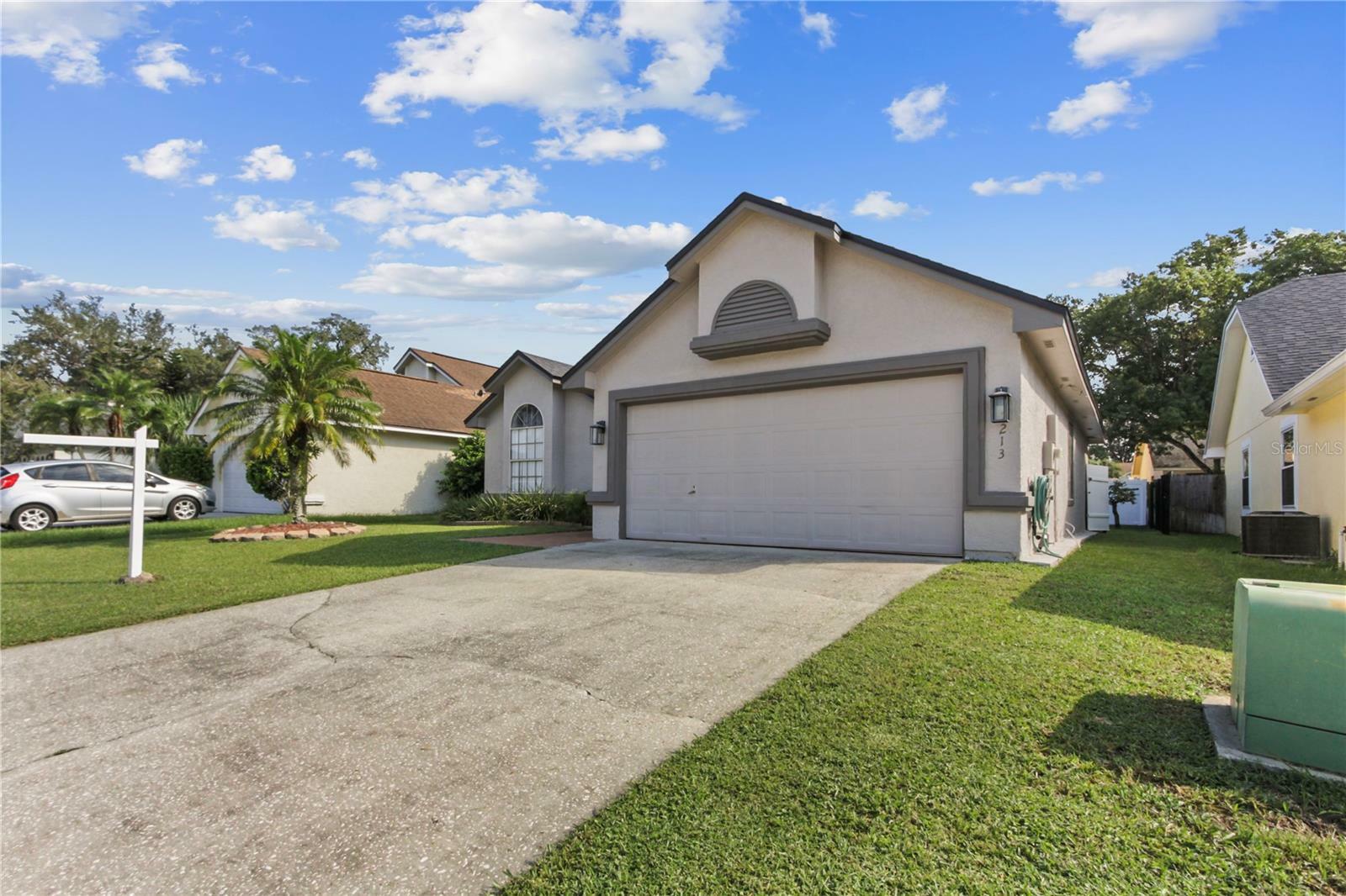 Property Photo:  2213 Grand Tree Court  FL 32746 