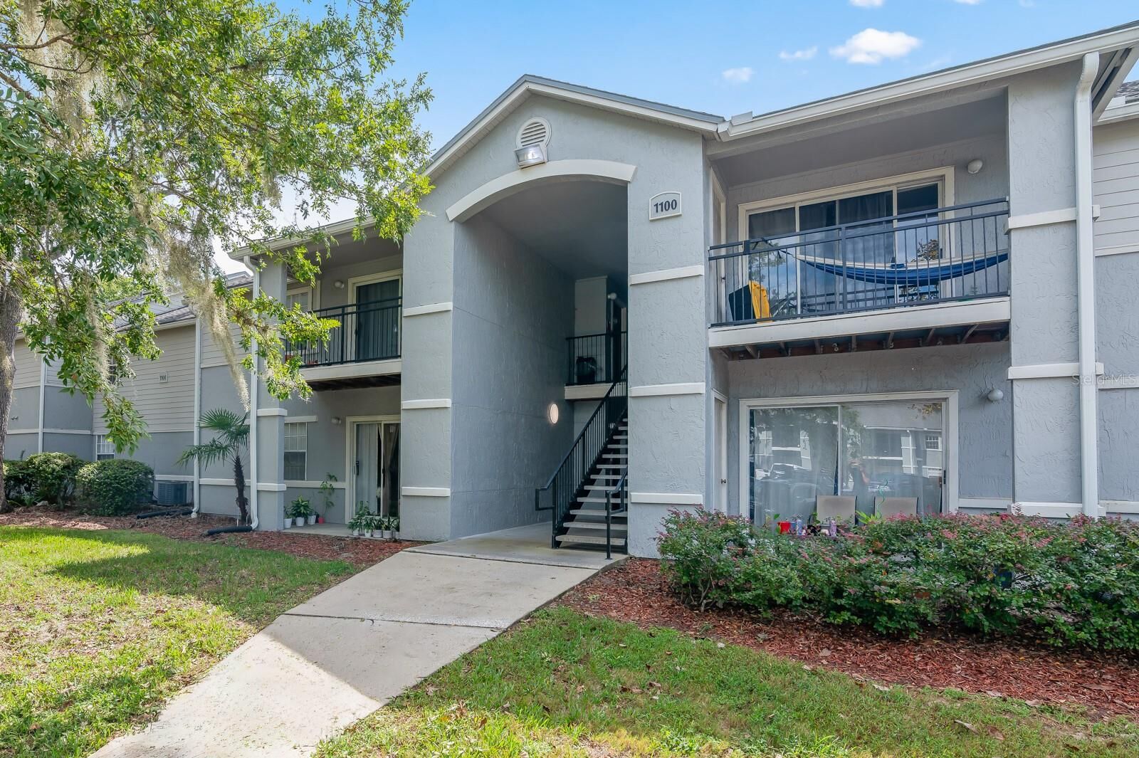 Property Photo:  3705 SW 27th Street 1116  FL 32608 