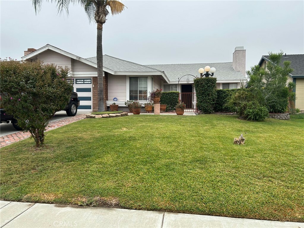 Property Photo:  2565 Pleasant Way  CA 92410 