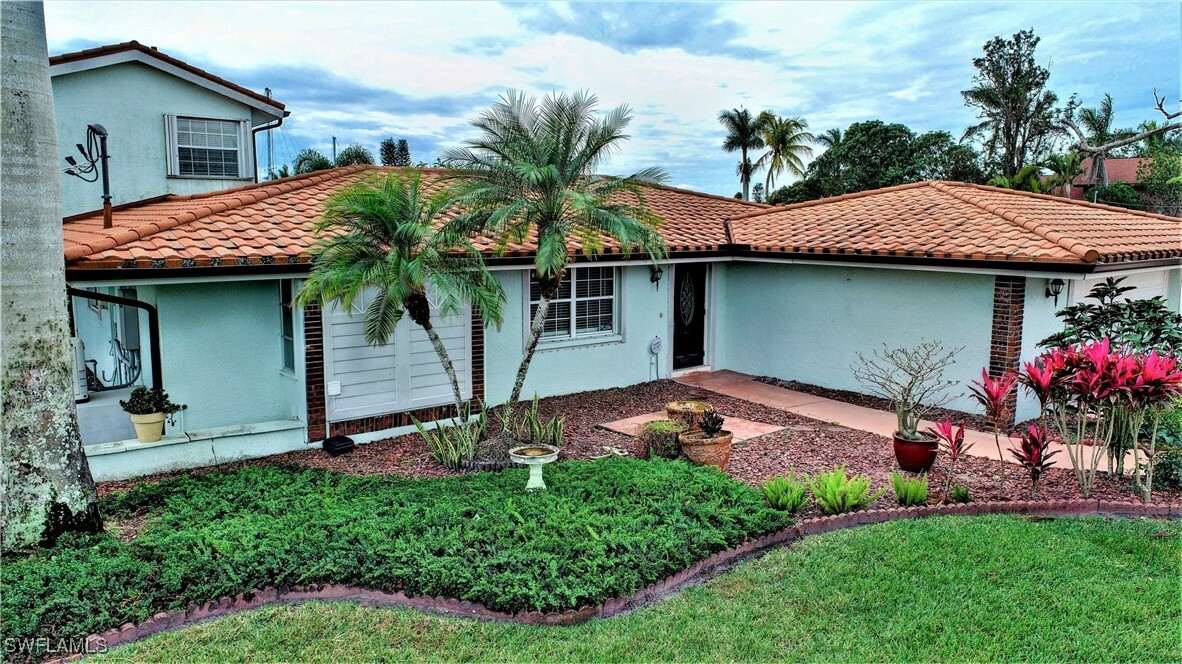 Property Photo:  13839 River Forest Drive  FL 33905 