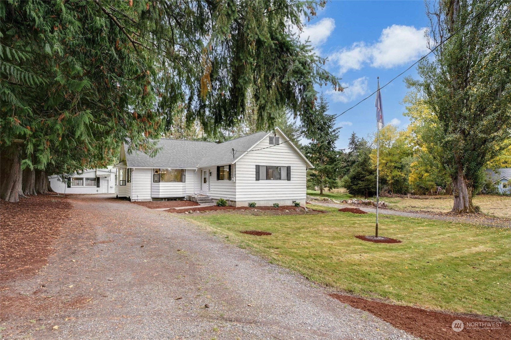 Property Photo:  2724 92nd Street E  WA 98445 