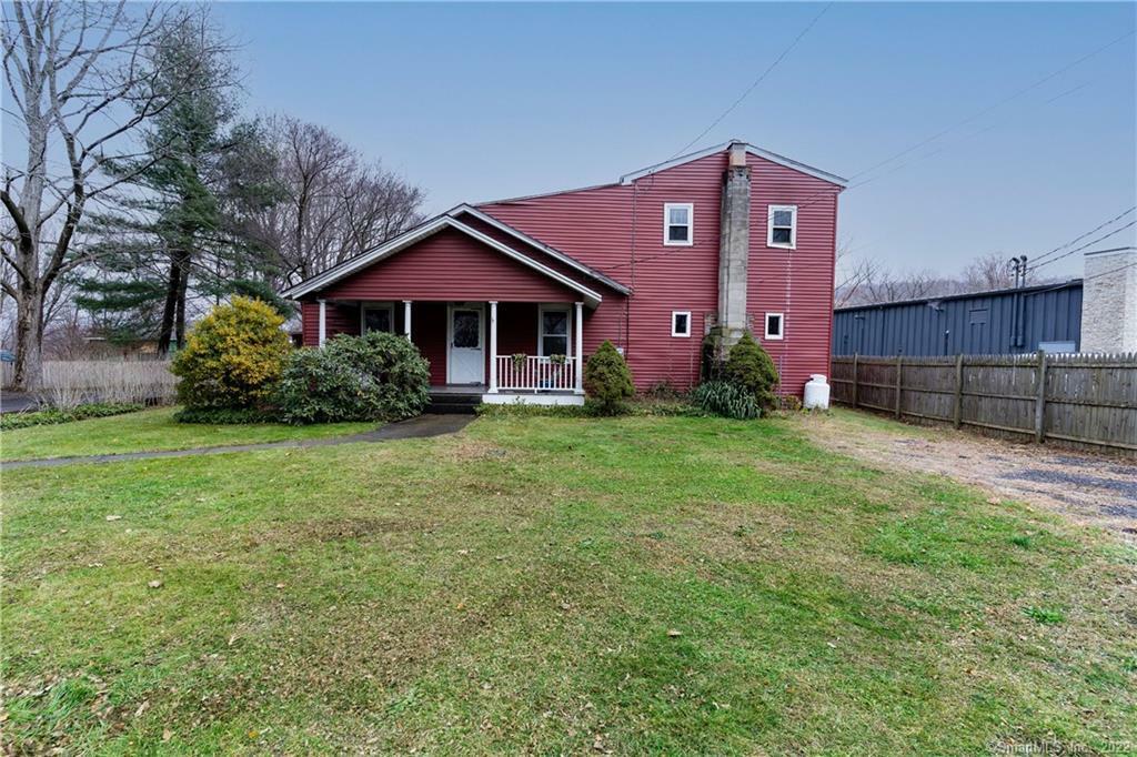 Property Photo:  25 Pickett District Road  CT 06776 