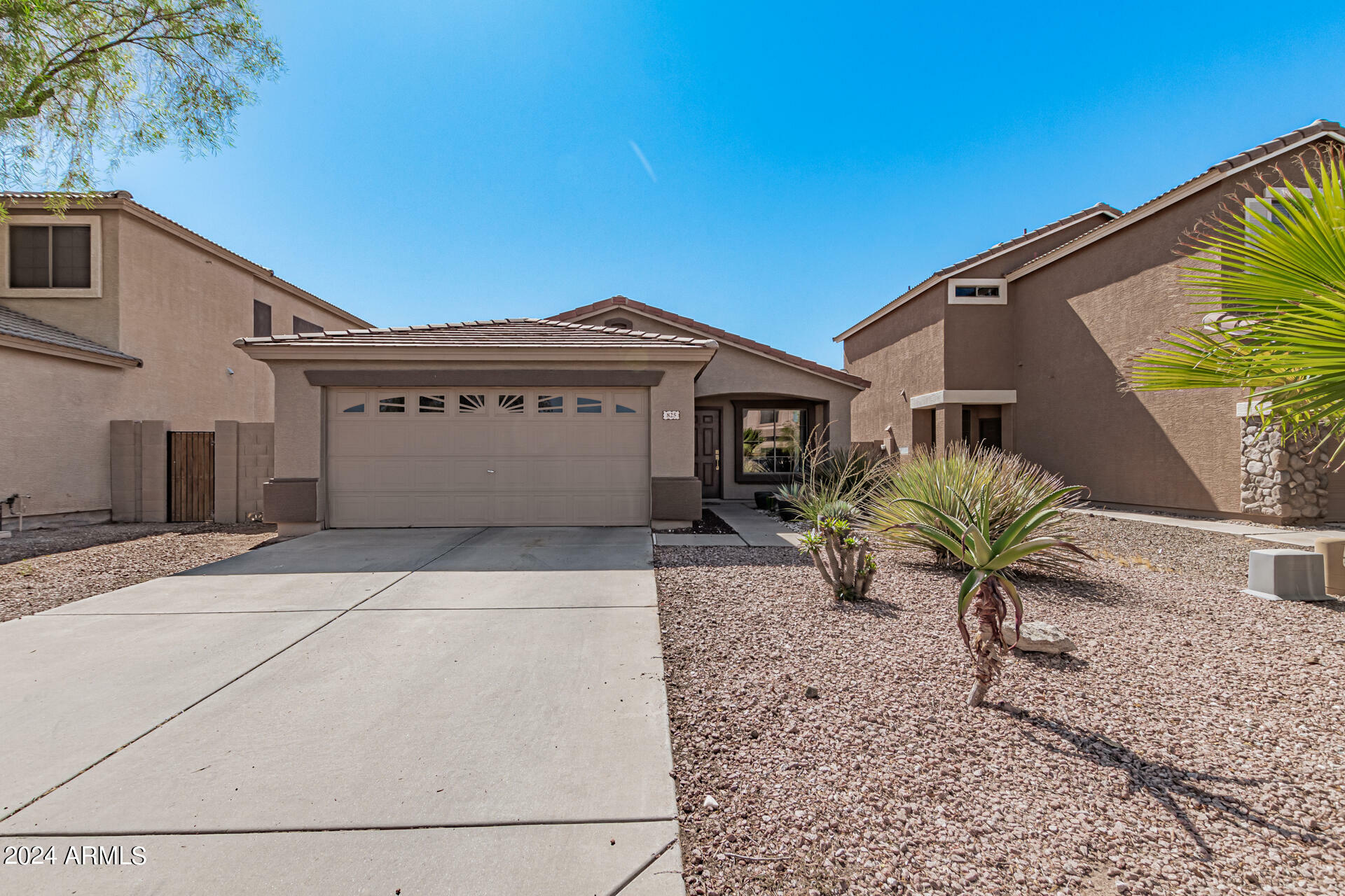 825 E Impreria Street  San Tan Valley AZ 85140 photo