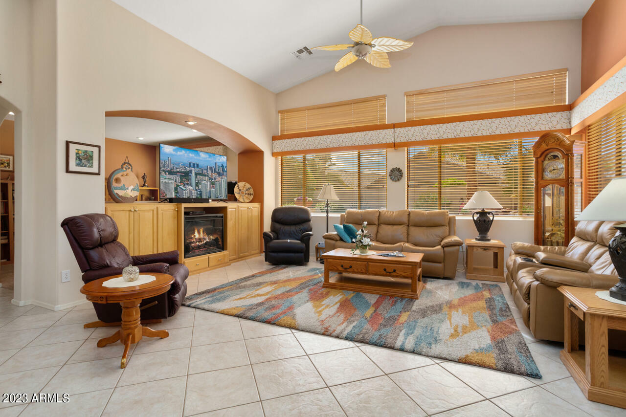 Property Photo:  17806 N Becke Lane  AZ 85374 